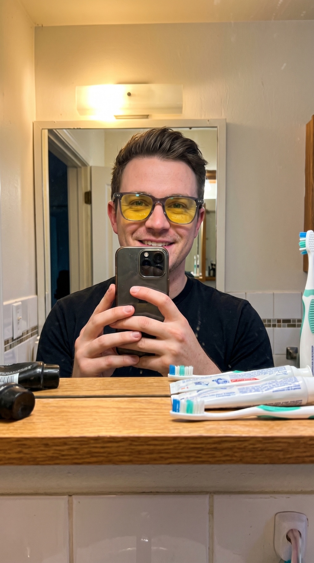 REM28 customer wearing glasses