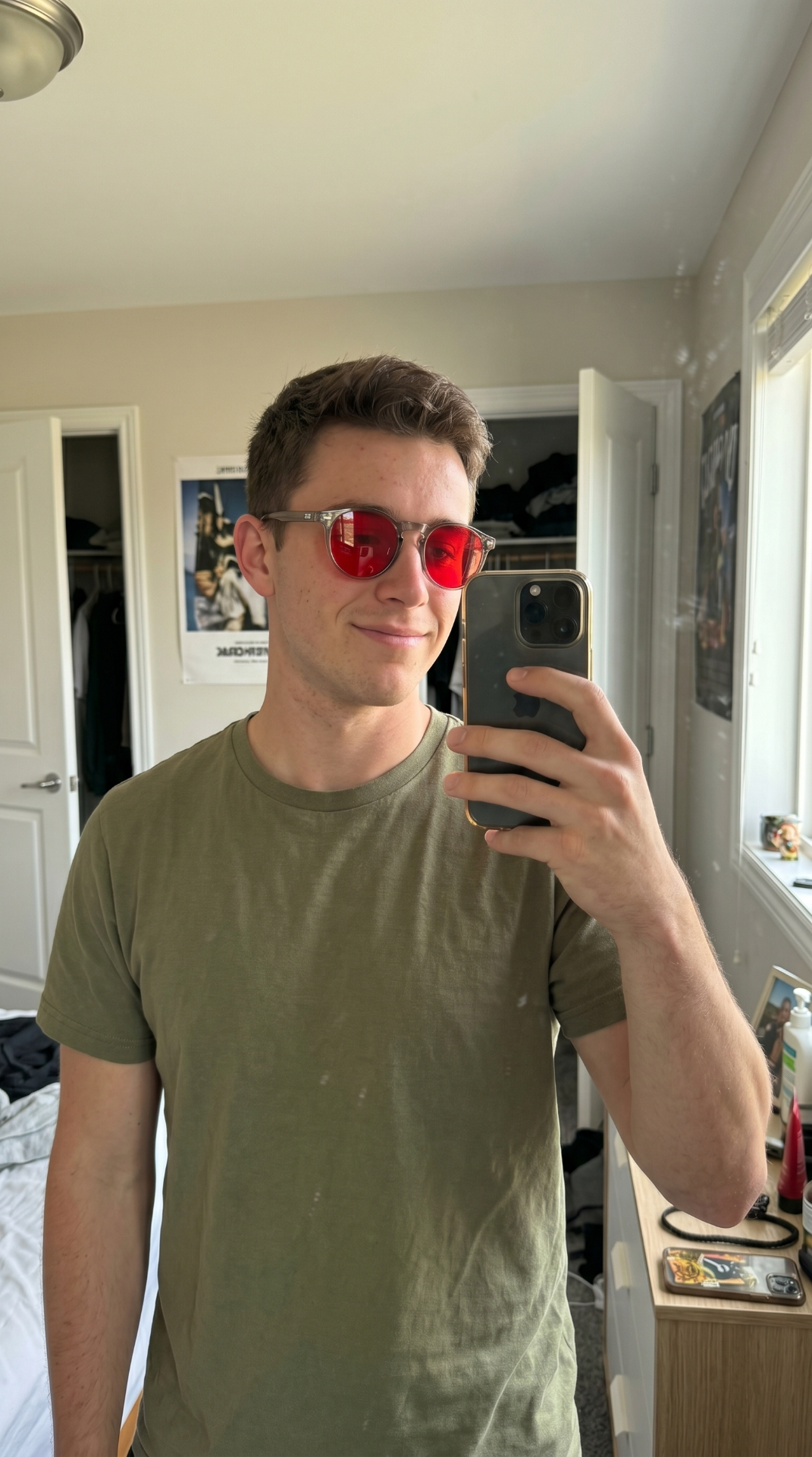 REM28 customer wearing glasses