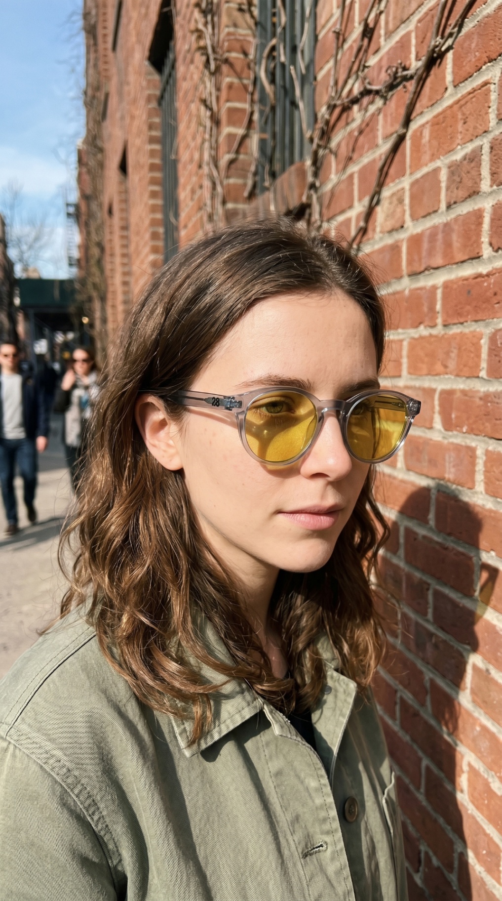 REM28 customer wearing glasses