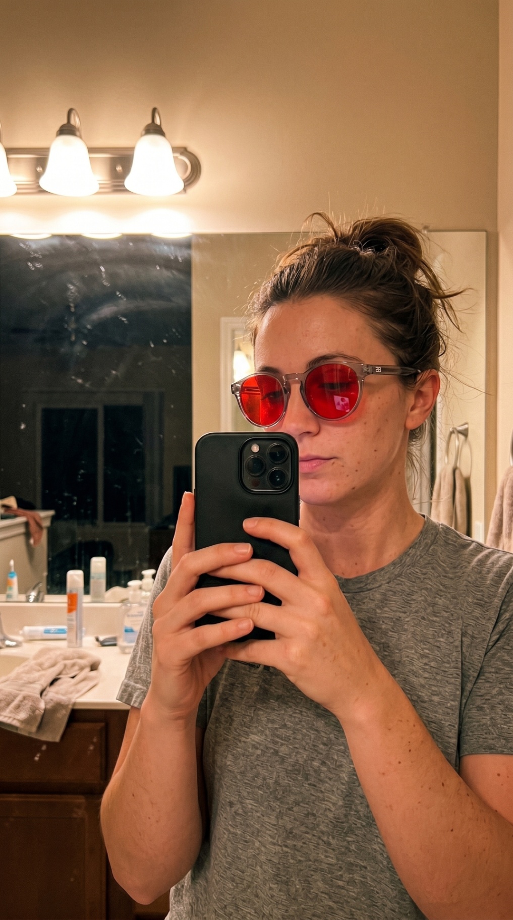 REM28 customer wearing glasses